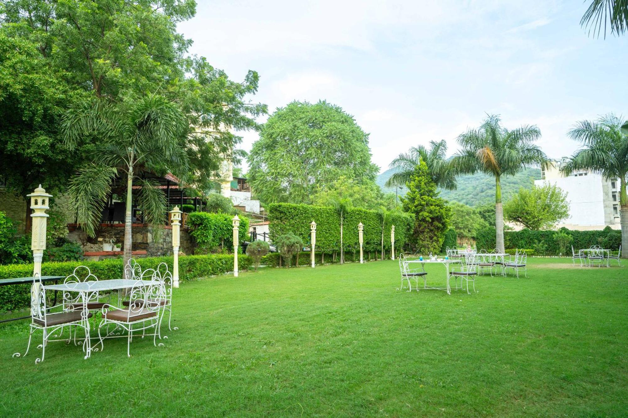 Treebo The Aravali Getaway Hotel Udaipur Exterior photo