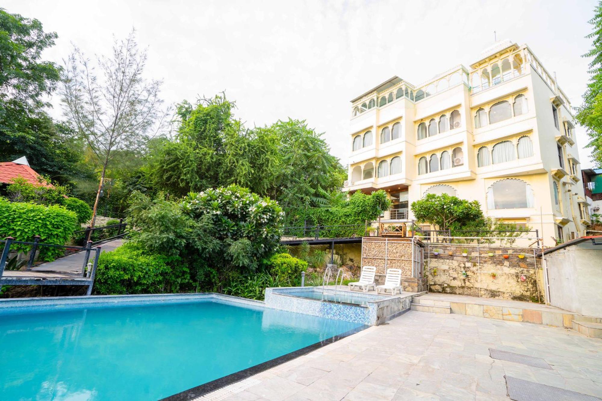 Treebo The Aravali Getaway Hotel Udaipur Exterior photo
