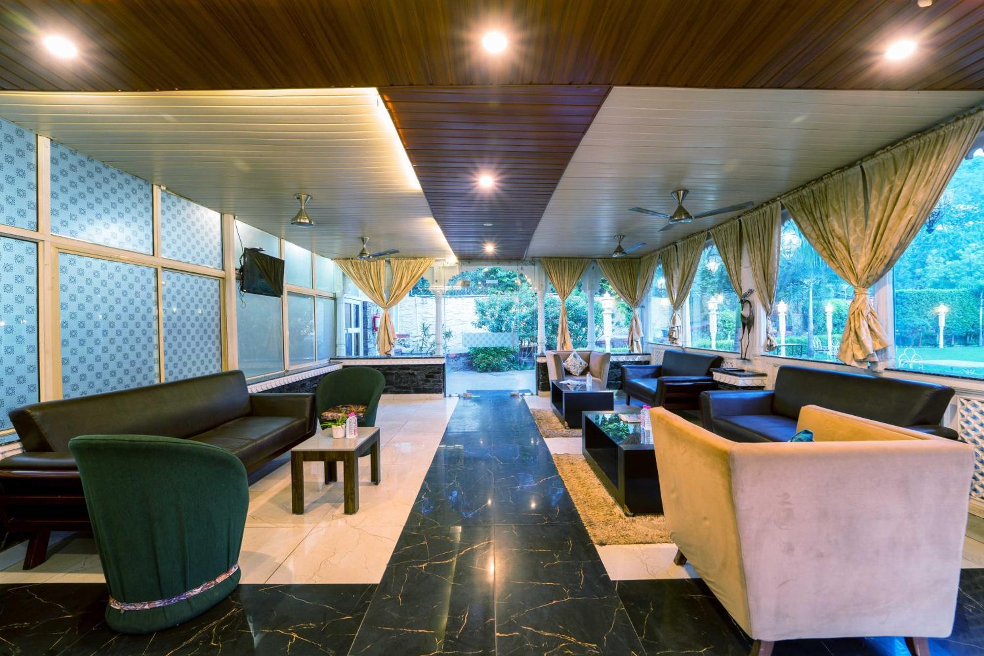 Treebo The Aravali Getaway Hotel Udaipur Exterior photo